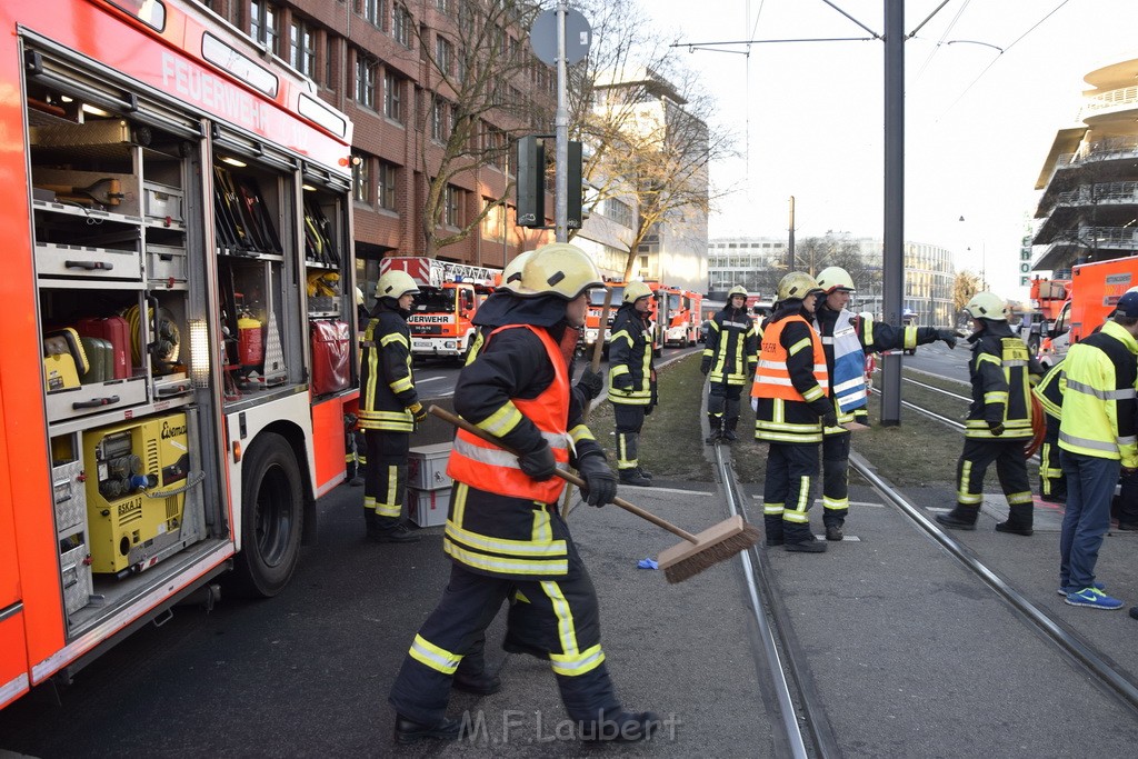 VU PKW Strab Koeln Mitte Pipinenstr Hohestr P091.JPG - Miklos Laubert